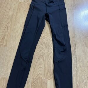 Lulu's Black High-Waisted Leggings